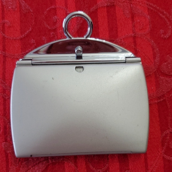 Silver Compact Mirror - Picture 3 of 4